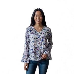 The Limited, Womenโs, Multicolor floral blouse V-neck, Bell sleeves.